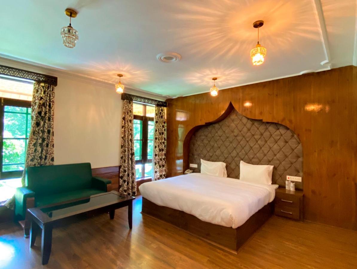 Six Seasons Pahalgam Pahalgām Esterno foto